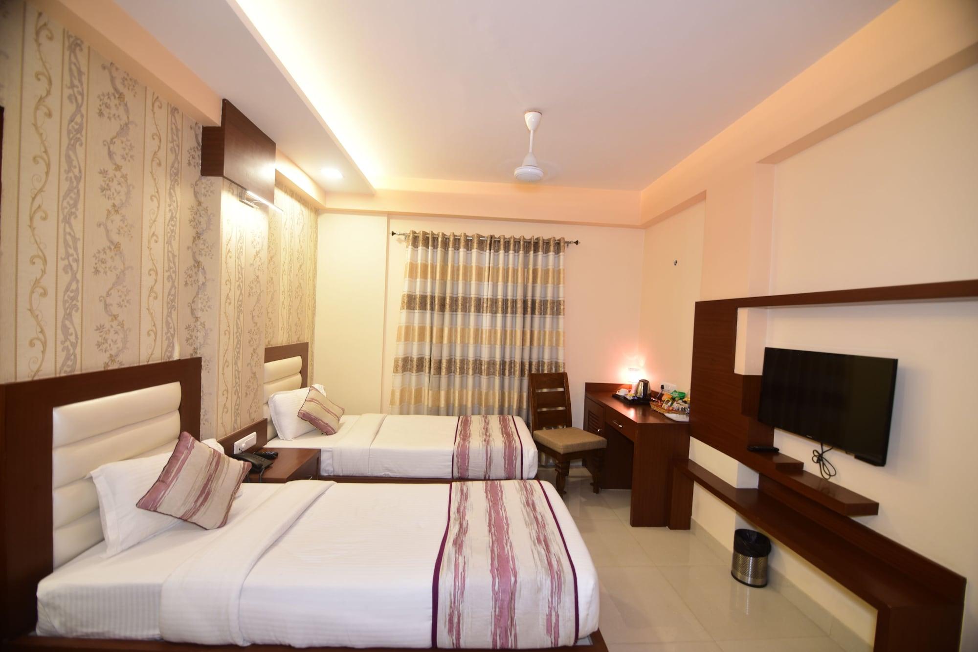 Hotel Varanasi Inn Екстер'єр фото
